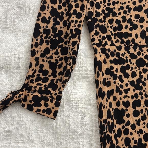 Reformation Dress in Blitz Size: 2 - Picture 10 of 12